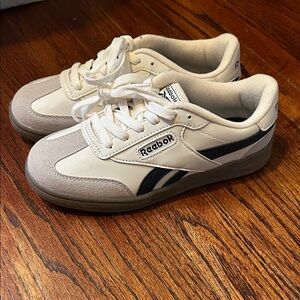 Reebok Kids Sneakers - Cream and Navy *never worn*